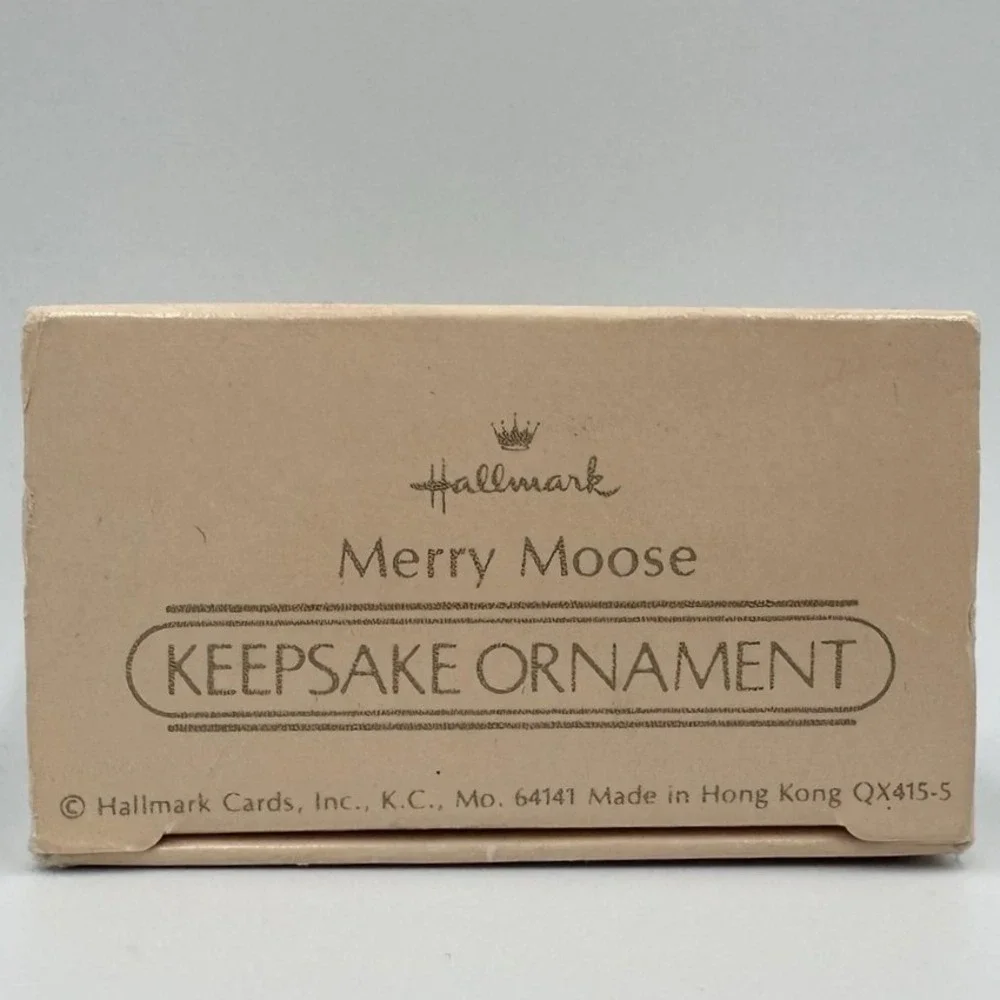 Vintage Hallmark Merry Moose Keepsake Ornament Ice Skating‎ Moose W Box